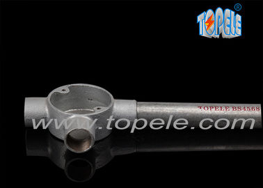 الصندوق الدائري للاتصال الحديدي القابل للتلاعب 3 طريق أنبوب كهربائي BS4568 Tee