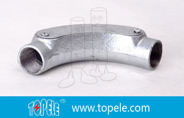 20MM 3 / 4 ′′، 1 ′′BS4568 GI الحديد الكوع الحديدي الدائري الصلبة مربع التقاطع مع ثقب